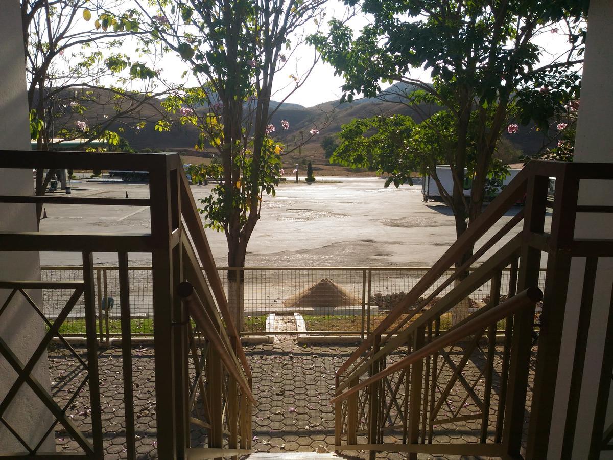 Hotel Pinheiros Chonim de Baixo Dış mekan fotoğraf
